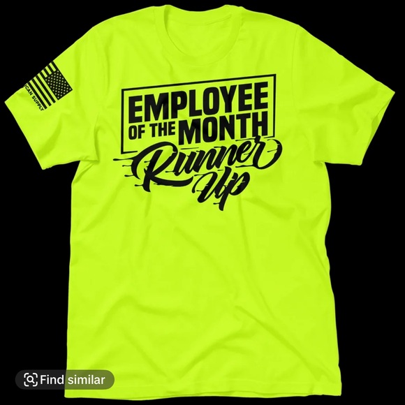 Green Short Sleeve Tee with Bold Graphic - Picture 1 of 4